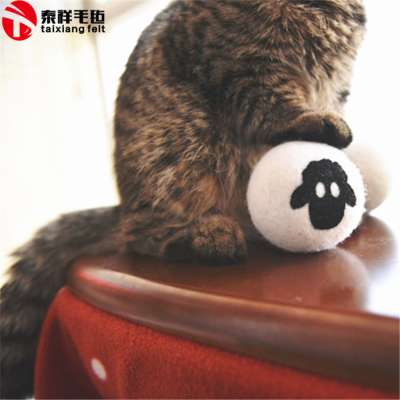 Healthy Safe Edible Treating Pet Cat Natural Catnip Treat Ball Favor Home Chasing Toys