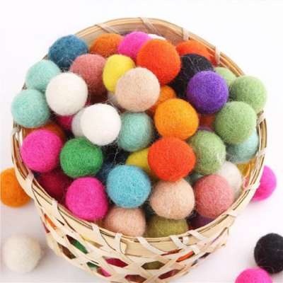 wool felt cat ball 2020 New popular products pet products eco friendly pet toy